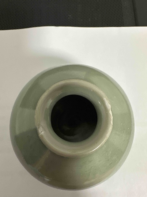古玩陶瓷龍泉罐真品鑒賞圖