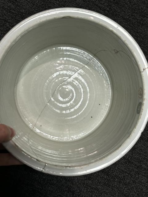 古玩陶瓷青花萬壽圖三足筆筒真品鑒賞圖