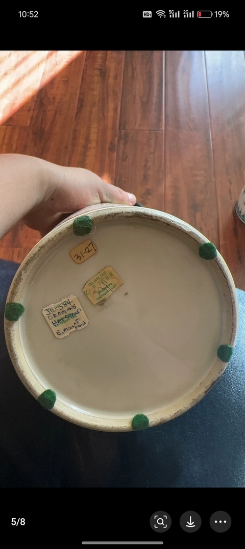 古玩陶瓷晚清白軋道粉彩龍紋開窗帽筒真品鑒賞圖