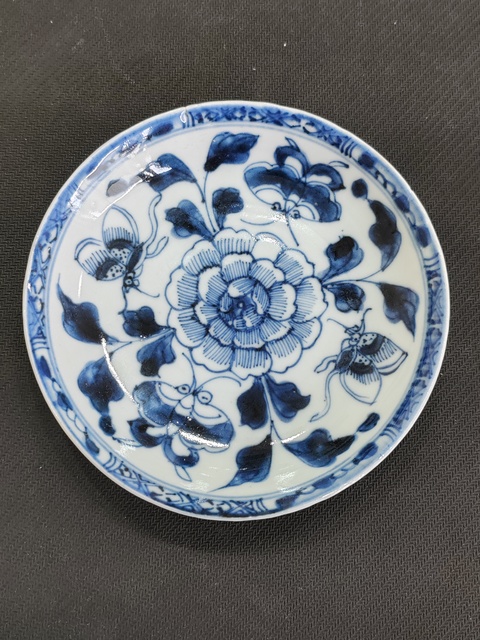 古玩陶瓷贈品:康熙青花盤拍賣,當前價格700元