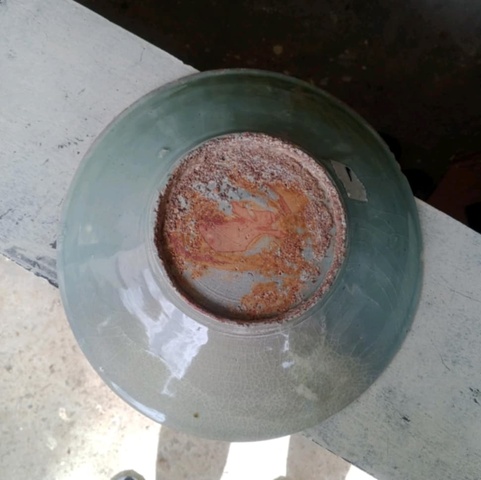 古玩陶瓷龍泉青瓷刻魚紋碗真品鑒賞圖