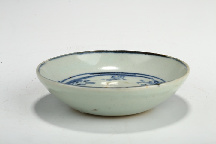 古玩陶瓷明中·青花刻魚紋洗真品鑒賞圖