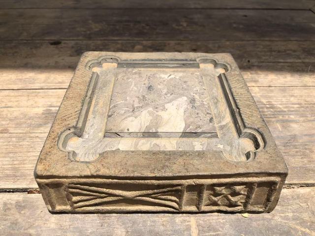 古玩陶瓷漢磚壺承(杯墊、硯臺(tái))拍賣，當(dāng)前價(jià)格0元
