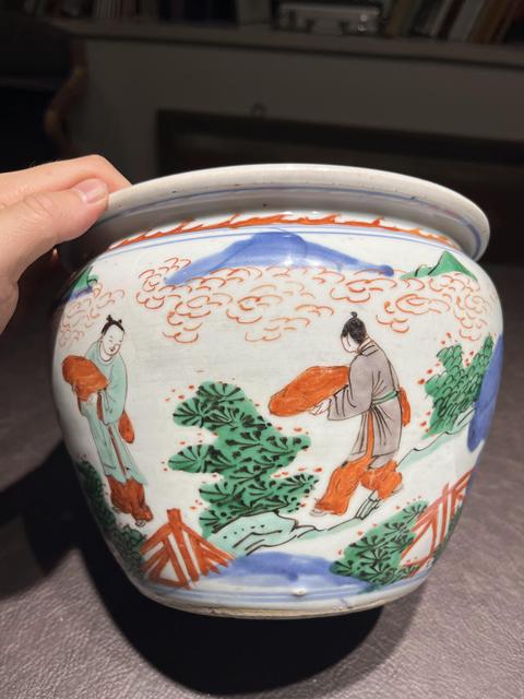 古玩陶瓷青花五彩人物缸真品鑒賞圖