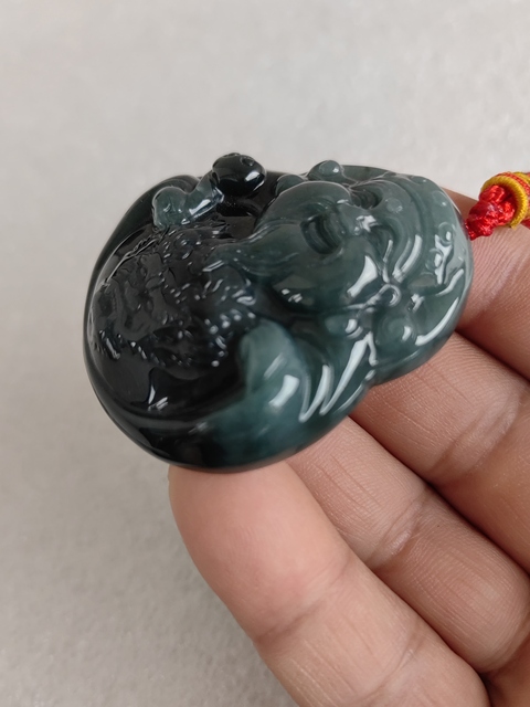 古玩玉器天然翡翠“財神”掛件拍賣,當前價格350元