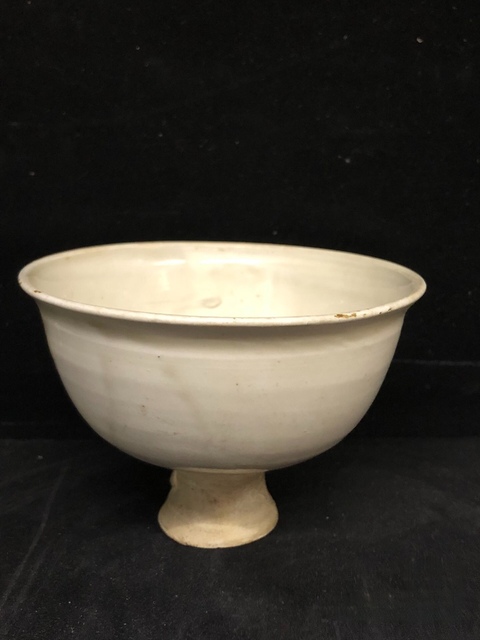 古玩陶瓷宋金定窯系霍州窯白釉高足杯拍賣,當(dāng)前價(jià)格3588元