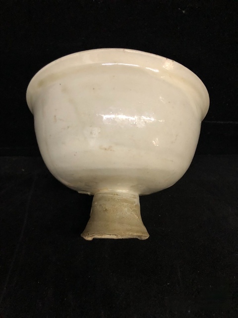 古玩陶瓷宋金定窯系霍州窯白釉高足杯拍賣,當(dāng)前價(jià)格3588元