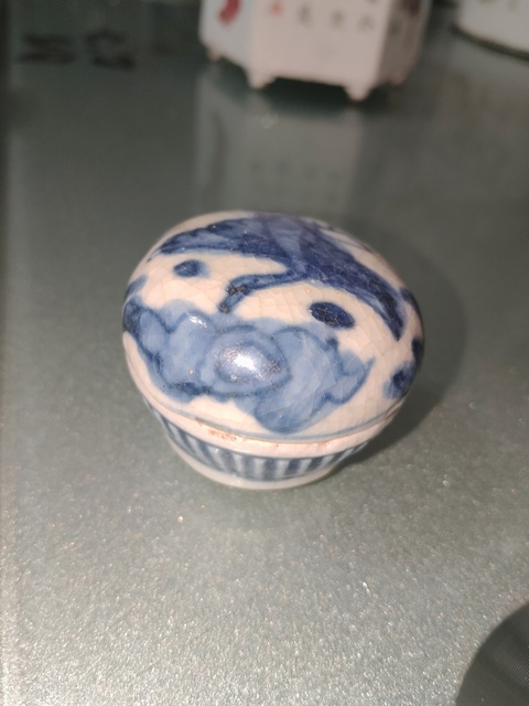 古玩陶瓷青花云鶴紋粉盒拍賣，當前價格2600元