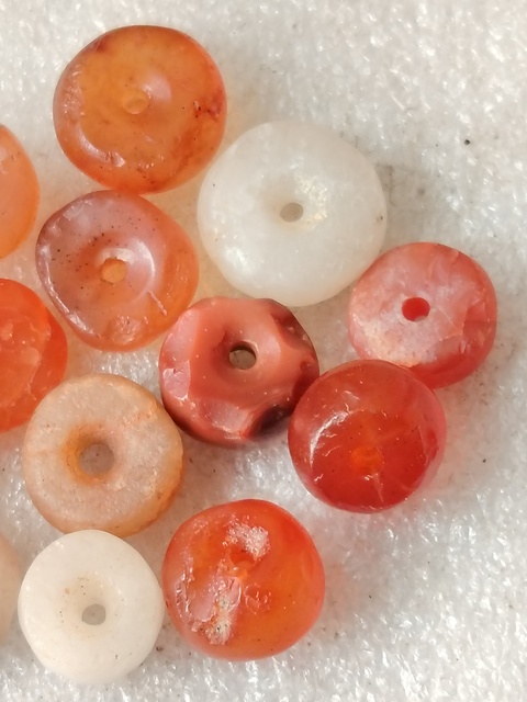 古玩玉器限量特價天然瑪瑙珠一組拍賣,當前價格299元