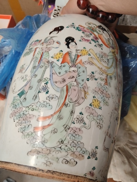 【倉庫整理品】中国美術/粉彩/斗彩人物花卉文双龍耳瓶【大清乾龍年製】在銘 一天一件艺术品——清乾隆御制斗彩万福庆寿双螭龙耳大瓶- 收藏头条