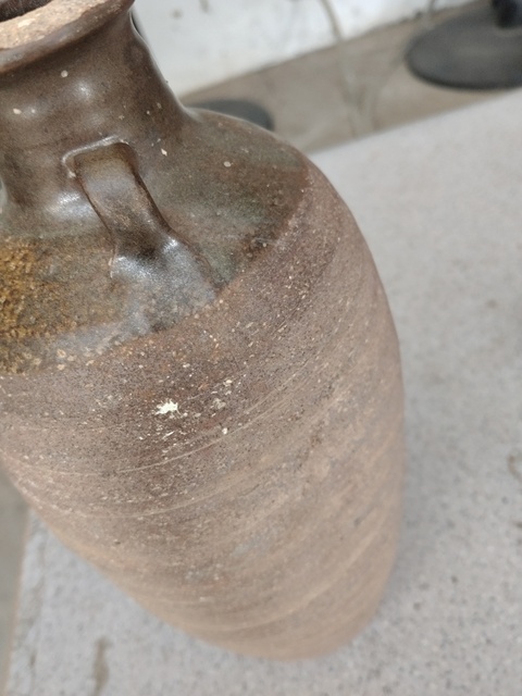 古玩陶瓷褐釉雙系瓶拍賣，當前價格2999元