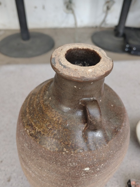 古玩陶瓷褐釉雙系瓶拍賣，當前價格2999元