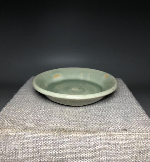 古玩陶瓷(文房精品)龍泉青釉臥足洗(釉面如玉不錯收藏價值)拍賣,當前價格0元