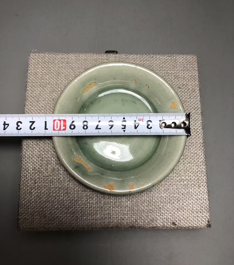 古玩陶瓷(文房精品)龍泉青釉臥足洗(釉面如玉不錯收藏價值)拍賣,當前價格0元