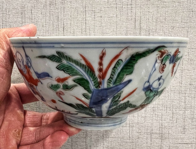 古玩陶瓷明代晚期萬歷-天啟青花五彩童子嬰戲紋碗拍賣，當(dāng)前價格49800元