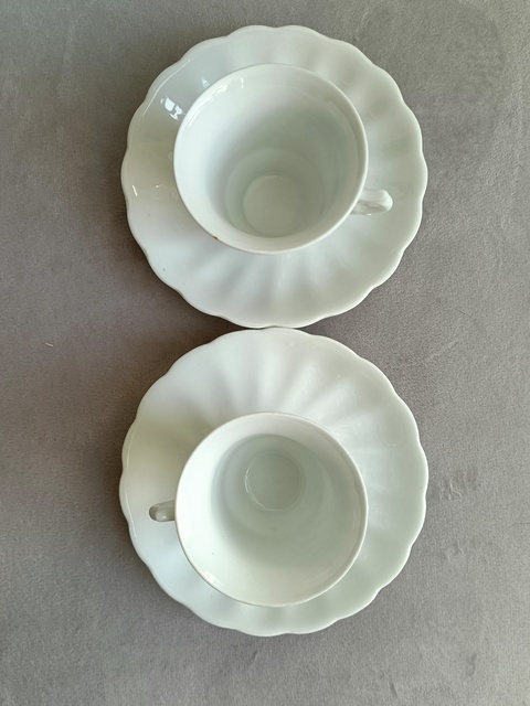 古玩陶瓷白釉杯碟拍賣，當(dāng)前價格388元