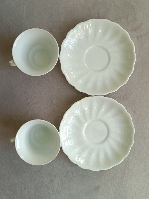 古玩陶瓷白釉杯碟拍賣，當(dāng)前價格388元