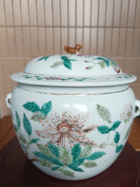 古玩陶瓷粉彩花卉紋四系粥罐拍賣，當前價格1500元
