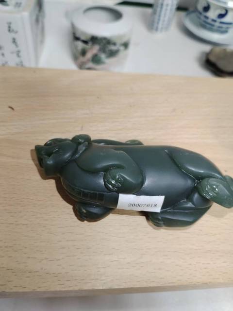 古玩玉器和田玉雕“貔貅”擺件真品鑒賞圖