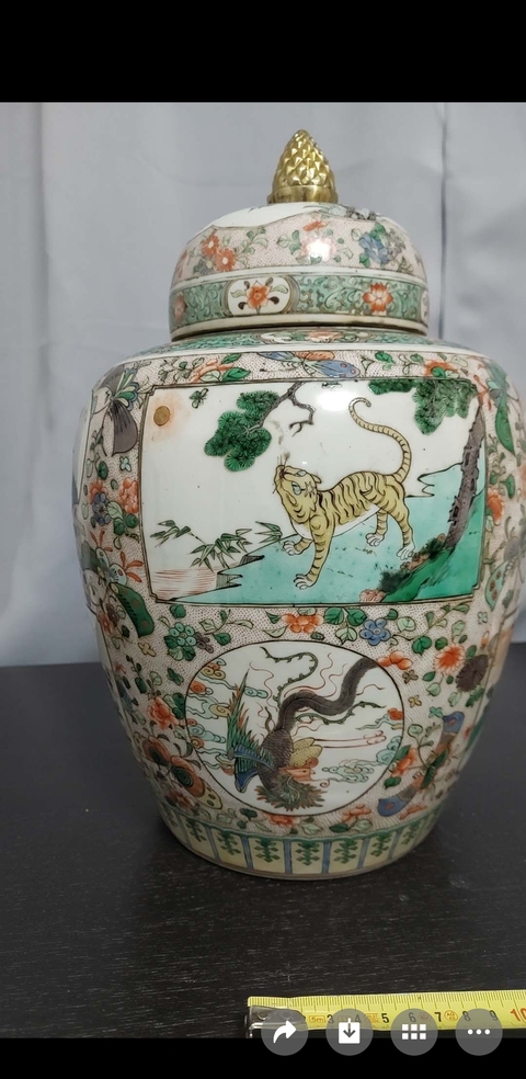 古玩陶瓷五彩蓋罐真品鑒賞圖