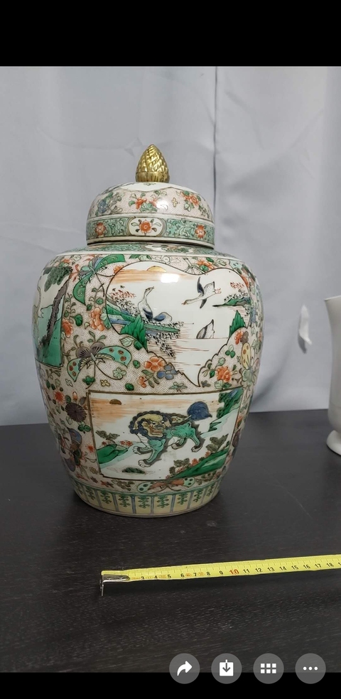古玩陶瓷五彩蓋罐真品鑒賞圖
