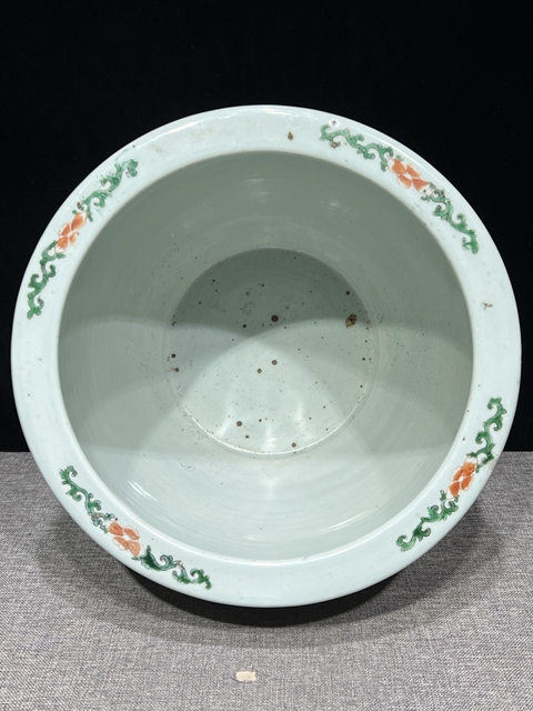 古玩陶瓷花鳥紋五彩缸真品鑒賞圖