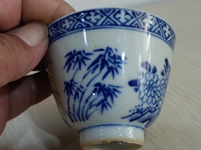 古玩陶瓷青花杯真品鑒賞圖