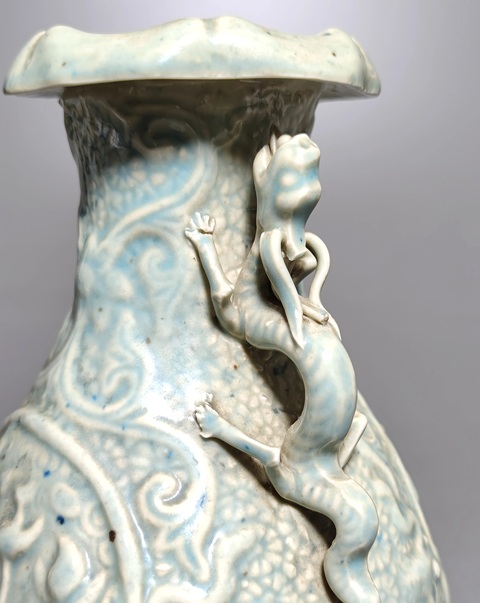 古玩陶瓷青白釉瓶真品鑒賞圖