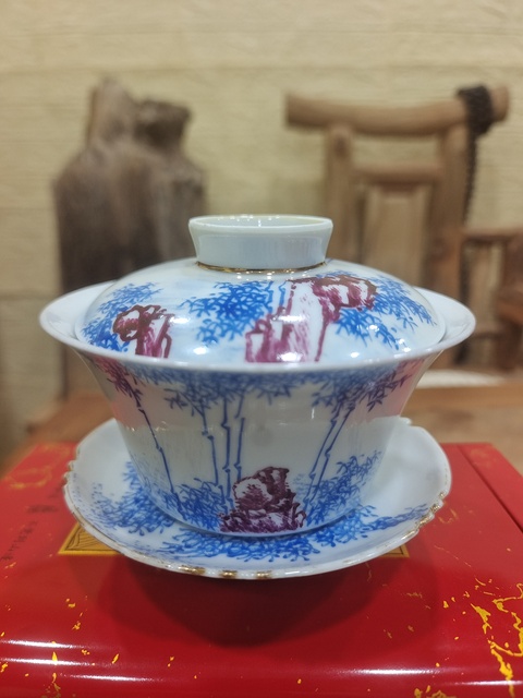 古玩陶瓷民國 藍料彩竹紋蓋碗真品鑒賞圖