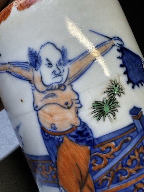 古玩陶瓷青花人物加彩筒瓶真品鑒賞圖