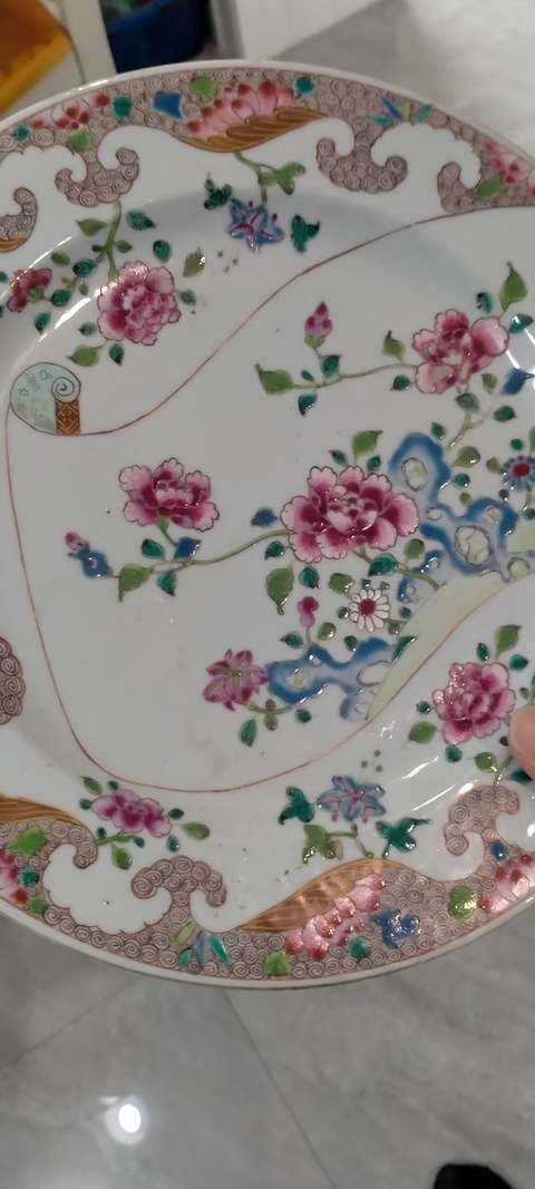 古玩陶瓷雍正粉彩花卉盤真品鑒賞圖