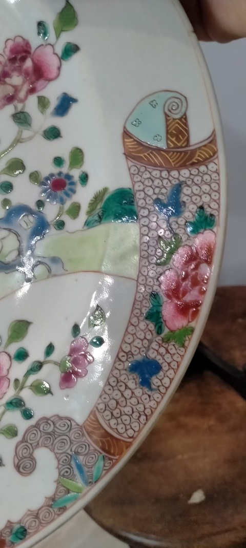 古玩陶瓷雍正粉彩花卉盤真品鑒賞圖