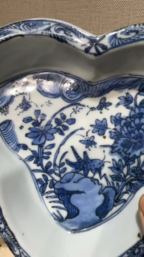 古玩陶瓷青花飛黃騰達(dá)筆洗真品鑒賞圖