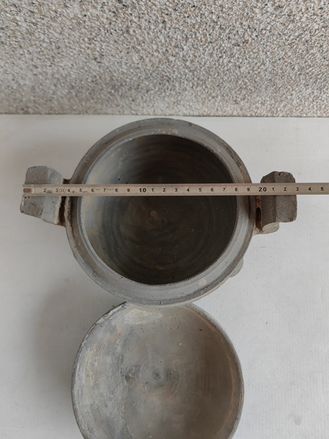古玩陶瓷灰陶三足鼎拍賣,當前價格398元