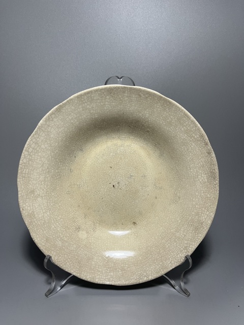 古玩陶瓷漳州窯哥釉盤拍賣，當前價格0元