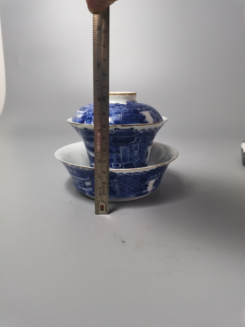 古玩陶瓷【精品】民國(guó)青花江西十景三才蓋杯拍賣,當(dāng)前價(jià)格1718元