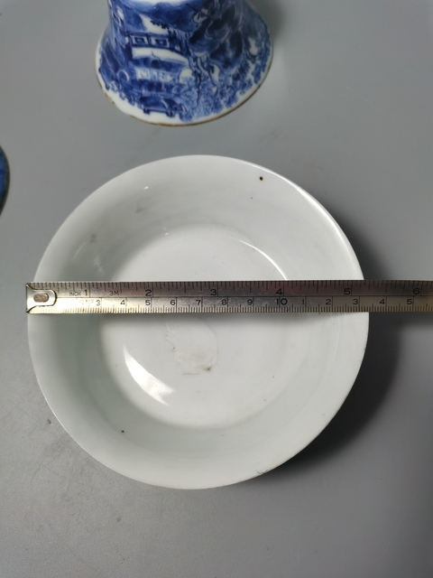 古玩陶瓷【精品】民國(guó)青花江西十景三才蓋杯拍賣,當(dāng)前價(jià)格1718元