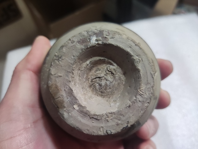 古玩陶瓷褐釉茶碗真品鑒賞圖