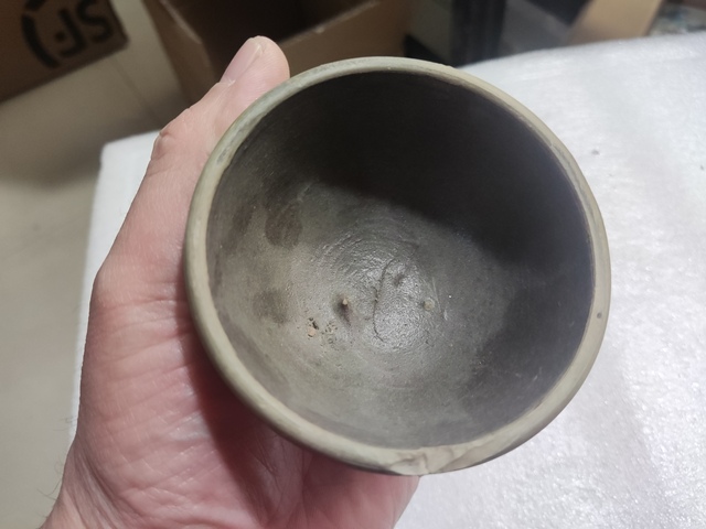 古玩陶瓷褐釉茶碗真品鑒賞圖