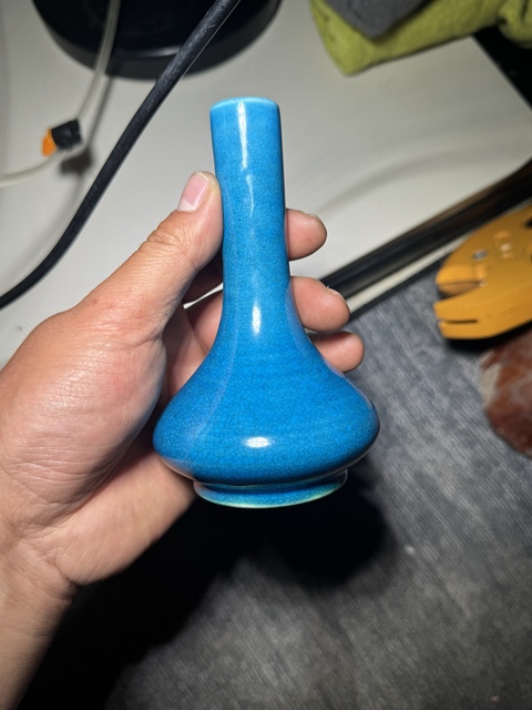 古玩陶瓷孔雀藍釉荸薺瓶真品鑒賞圖
