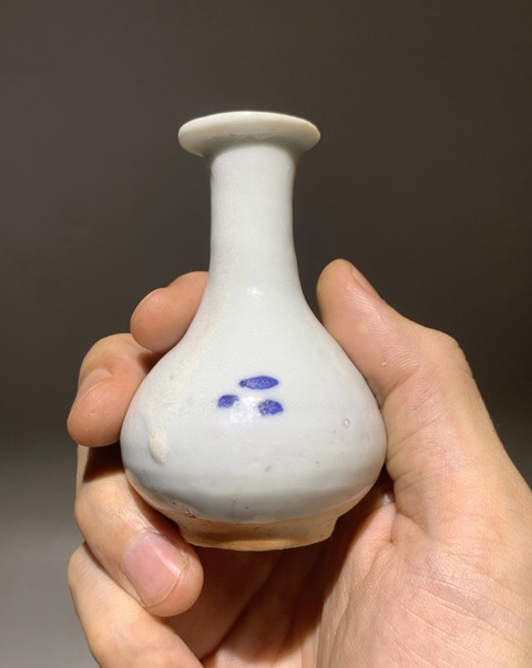 古玩陶瓷青花花卉紋玉壺春瓶真品鑒賞圖