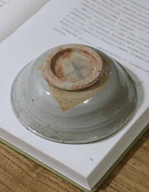 古玩陶瓷龍泉粉青釉撇口碗拍賣，當前價格420元