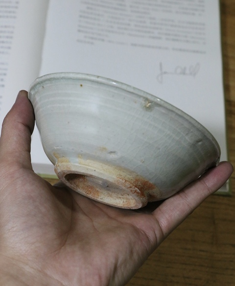 古玩陶瓷龍泉粉青釉撇口碗拍賣，當前價格420元