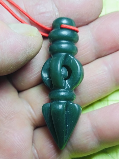 古玩玉器廣義和田碧綠玉金剛杵拍賣,當(dāng)前價格58元