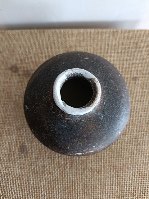 古玩陶瓷吉州窯褐釉水盂真品鑒賞圖