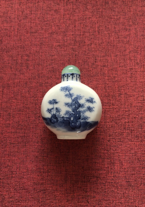 古玩陶瓷清晚期青花柳下雙駿鼻煙壺拍賣,當前價格4888元