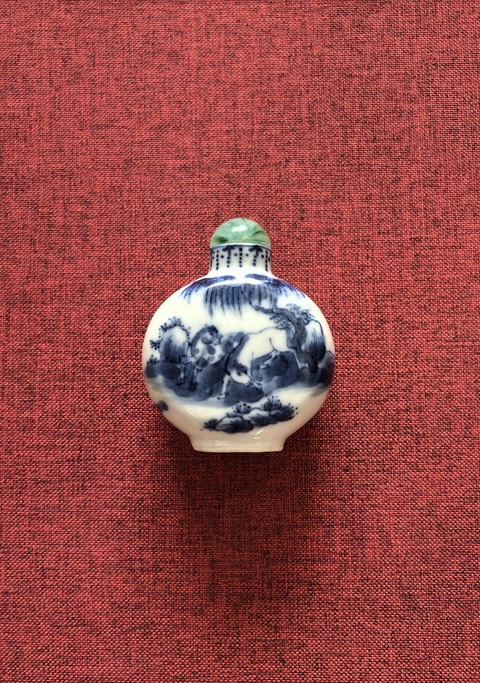 古玩陶瓷清晚期青花柳下雙駿鼻煙壺拍賣,當前價格4888元