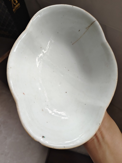 古玩陶瓷大雞圖粉彩貢碗真品鑒賞圖