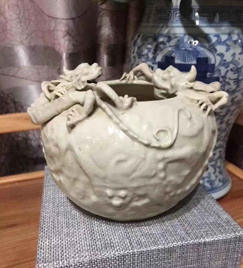 古玩陶瓷哥釉貼塑螭龍紋水洗真品鑒賞圖