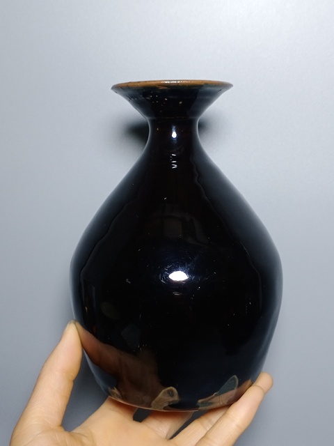 古玩陶瓷盤口瓶真品鑒賞圖